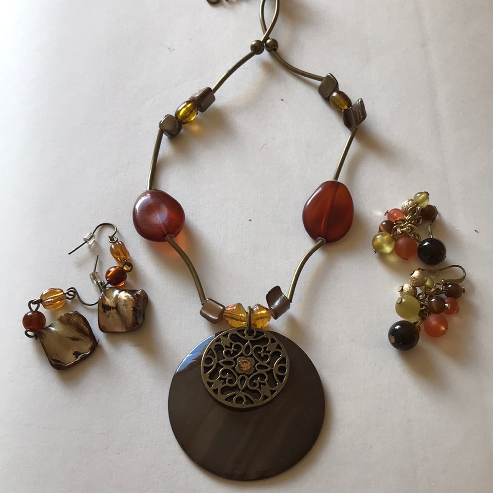 Jewelry Matching Set Necklace and Earrings